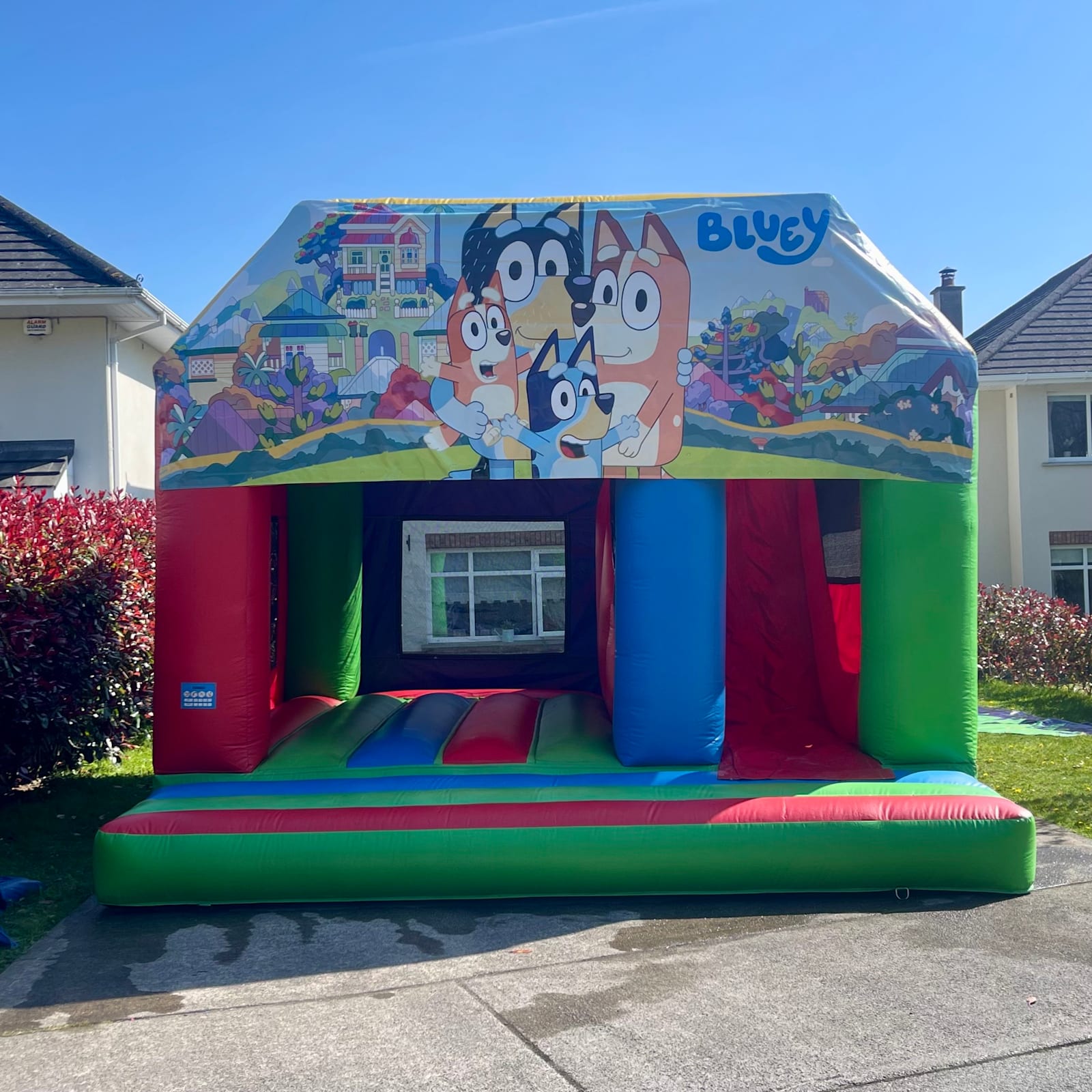 Bluey Castle, Large slide 17x17ft