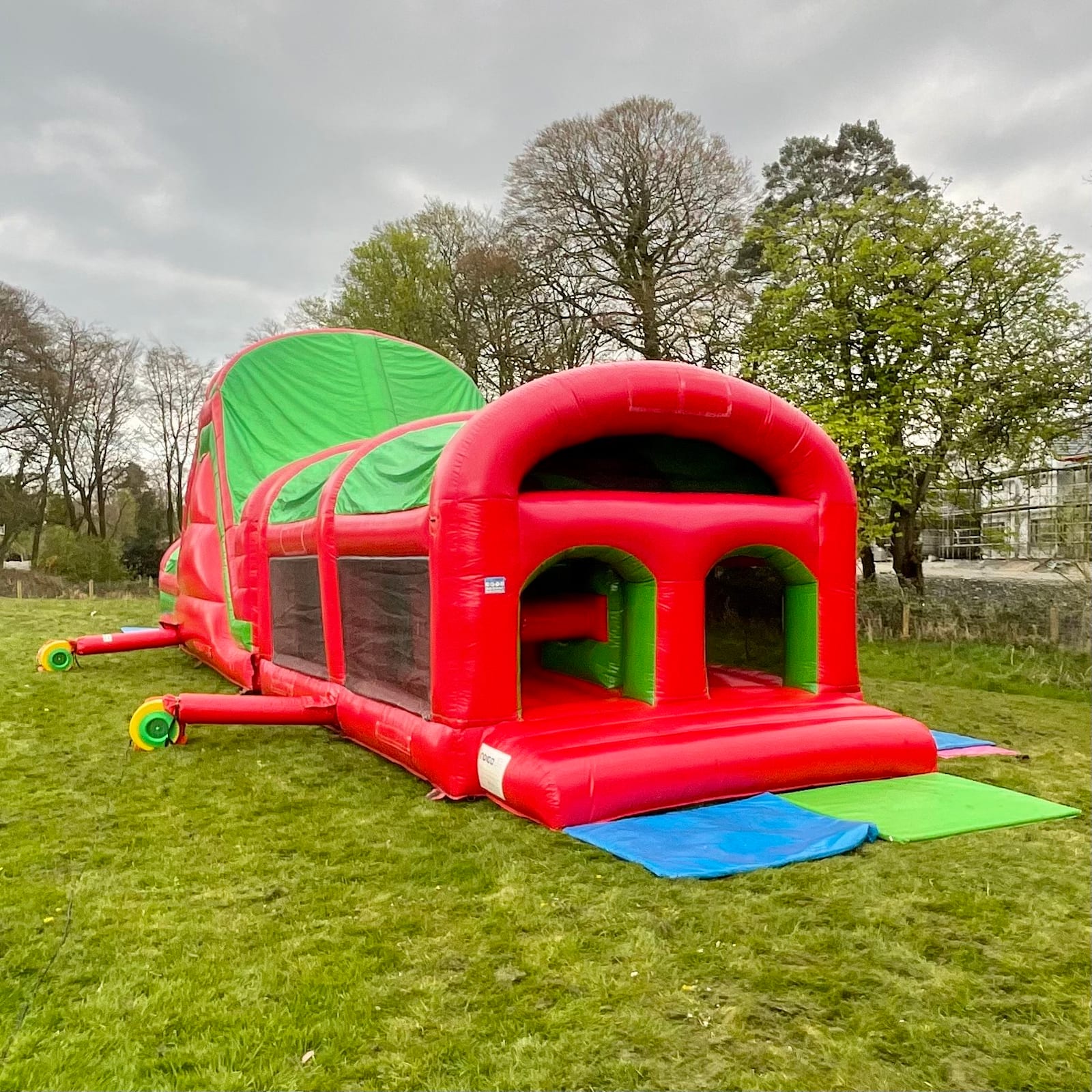 50ft Obstacle Course & XXL Slide