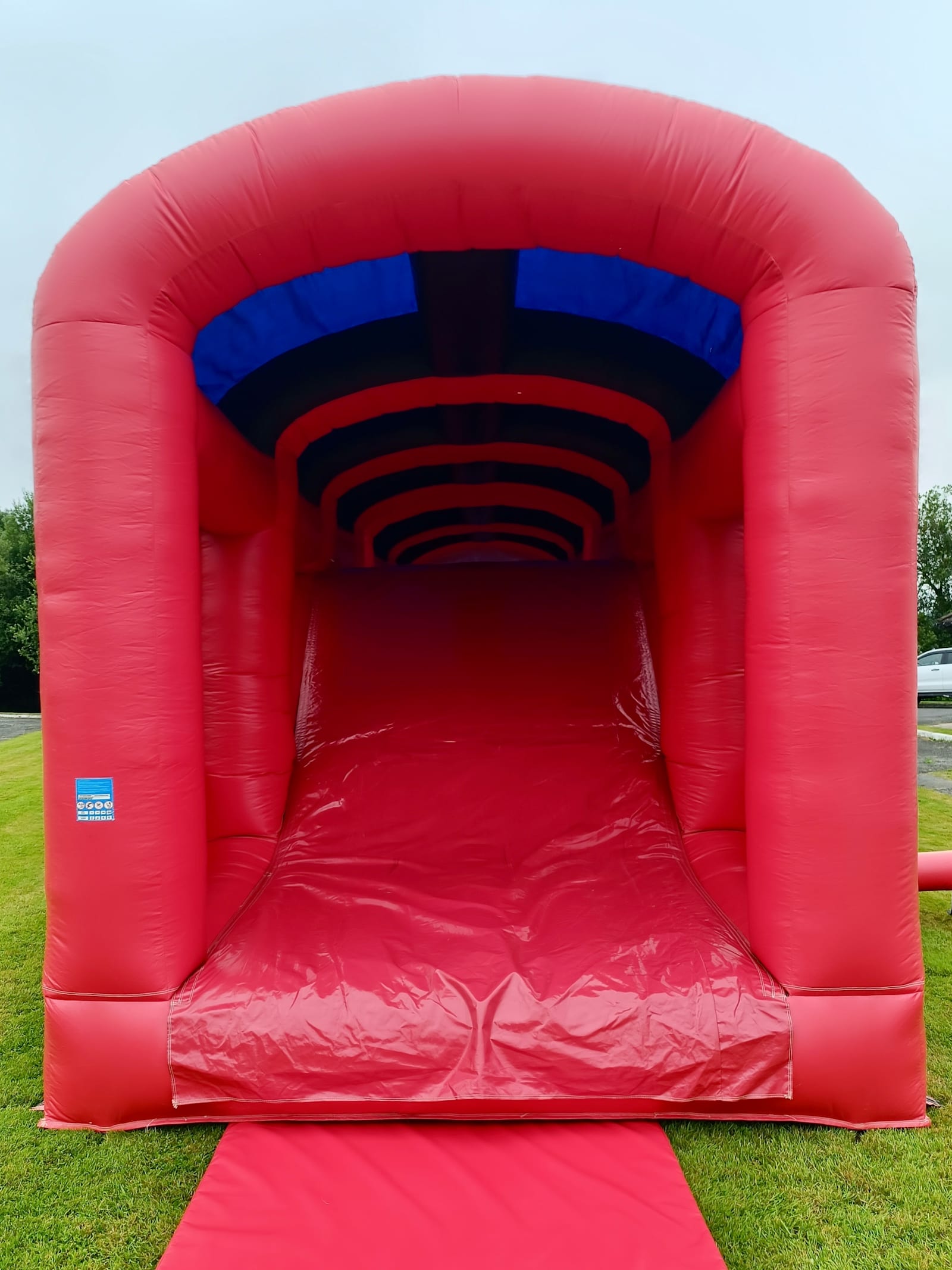 Jump Zone Obstacle course 40x12ft
